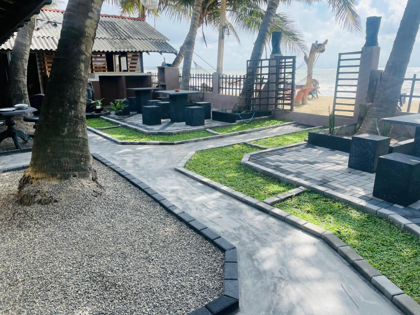 נגומבו Winston Sea Front Villa מראה חיצוני תמונה